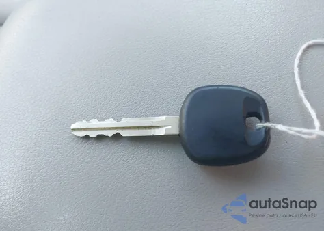 2008 Toyota Camry Le z USA, uszkodzony, nr VIN 4T1BE46K98U749227